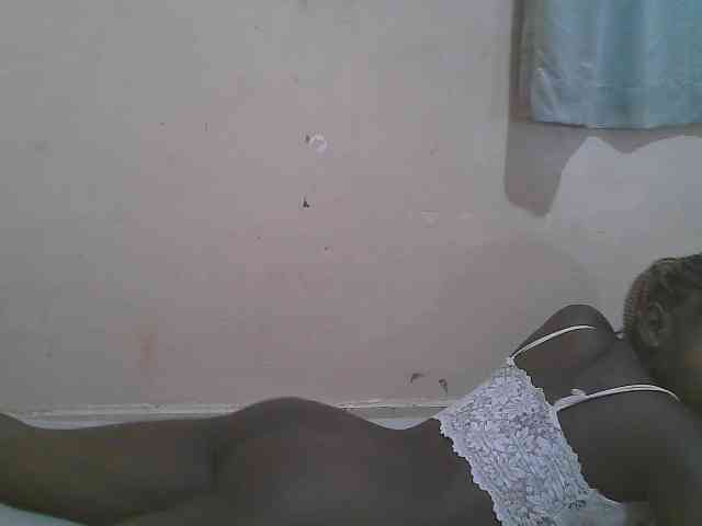 Sparkling-divah webcam