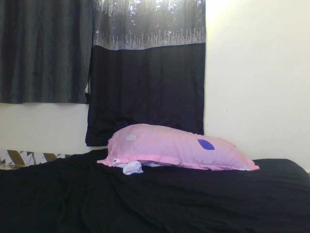 Screatcouples webcam