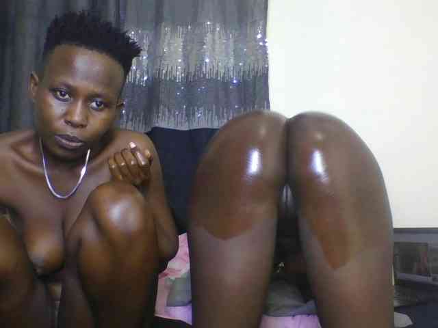 Screatcouples webcam