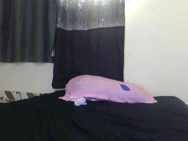 Screatcouples webcam