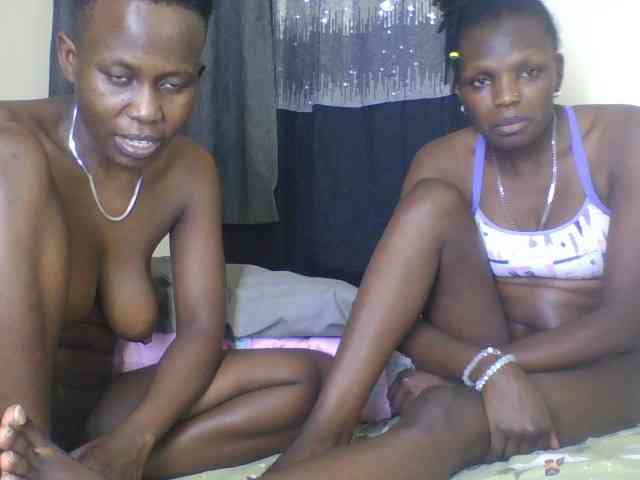 Screatcouples webcam