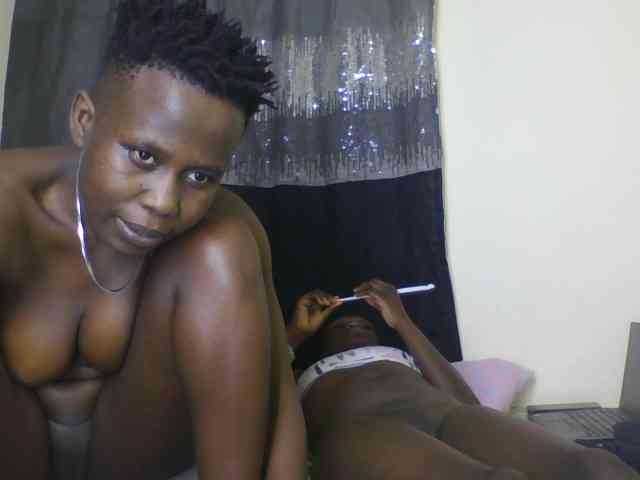 Screatcouples webcam