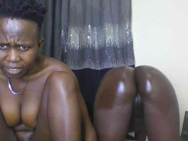 Screatcouples webcam