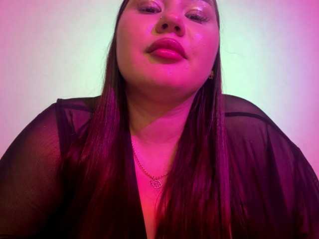 HazelZims live cam on BongaCams