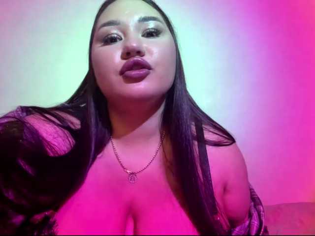 HazelZims live cam on BongaCams