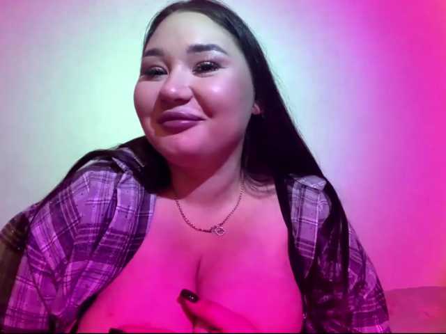 HazelZims live cam preview
