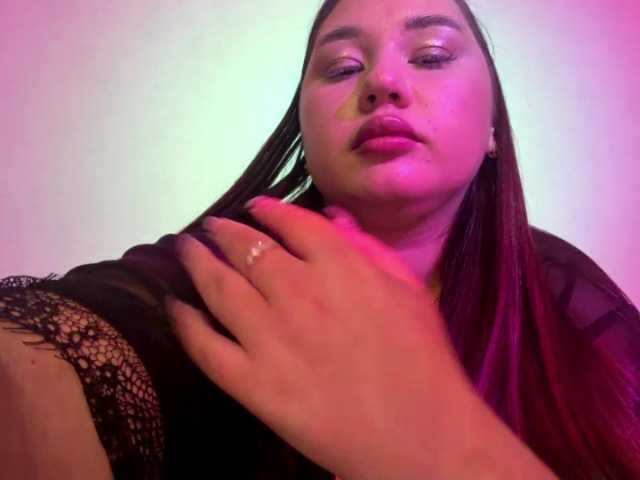HazelZims live cam on BongaCams