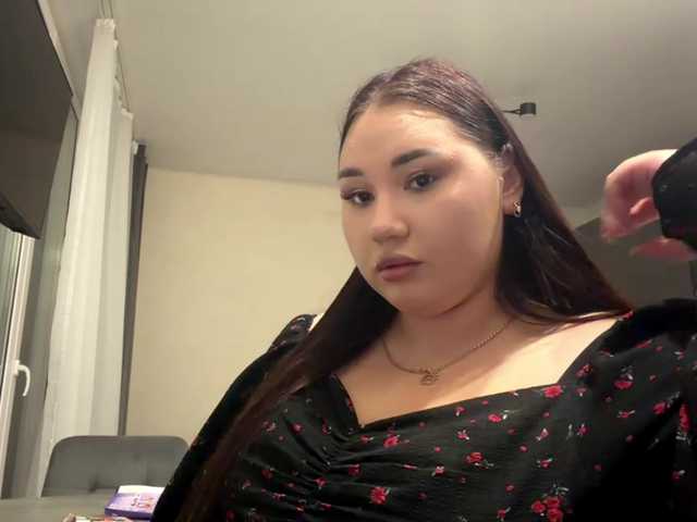 HazelZims live cam on BongaCams