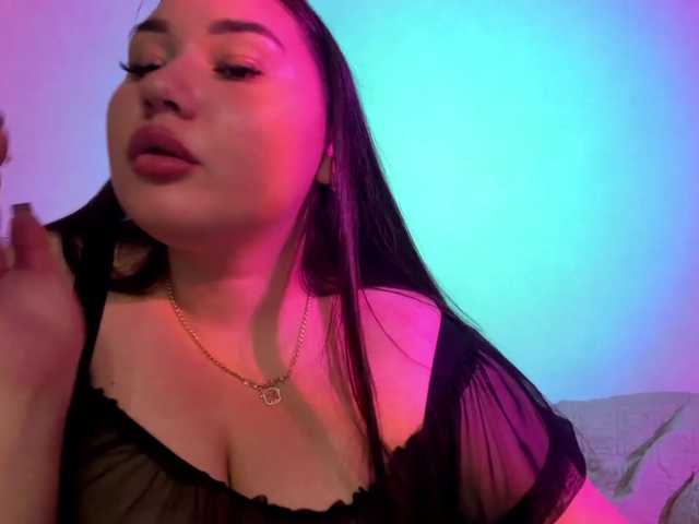 HazelZims live cam on BongaCams