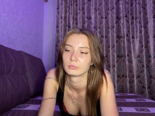 WillowGrams live cam on BongaCams