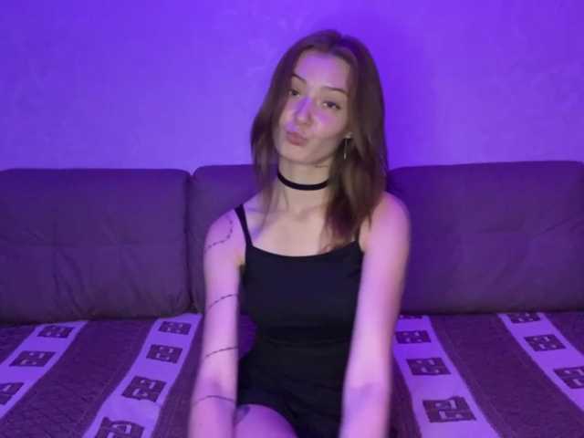 WillowGrams live cam on BongaCams