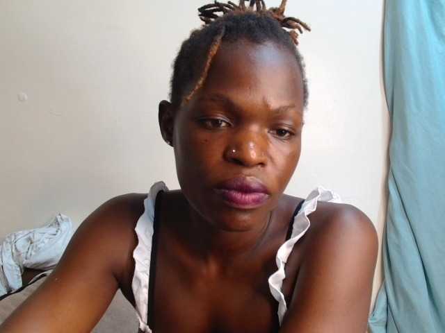 barbiequeen1 live cam on BongaCams