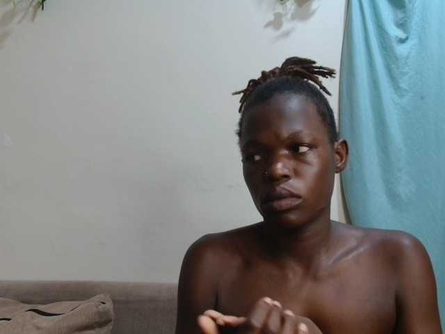 barbiequeen1 live cam on BongaCams