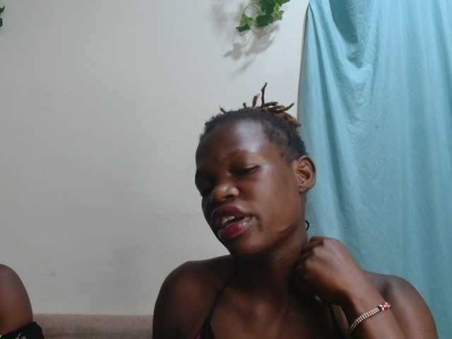 barbiequeen1 live cam on BongaCams