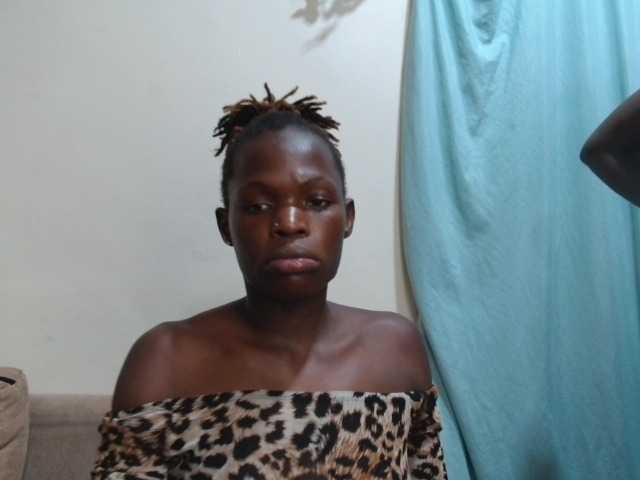 barbiequeen1 live cam preview
