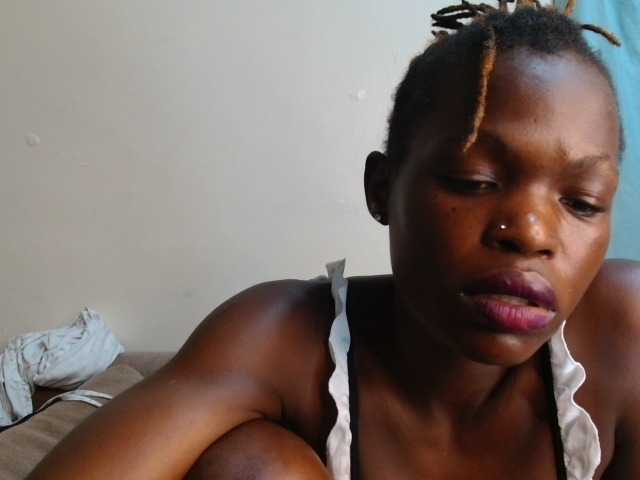 barbiequeen1 live cam on BongaCams