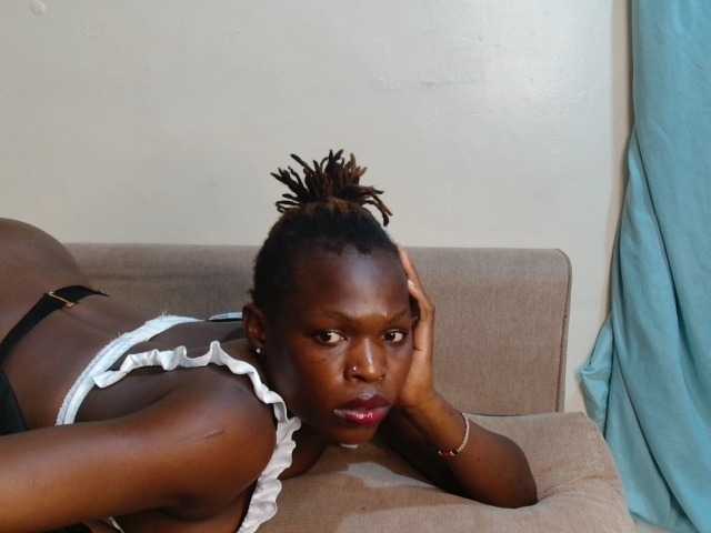 barbiequeen1 live cam on BongaCams