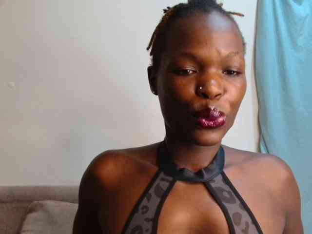 barbiequeen1 webcam