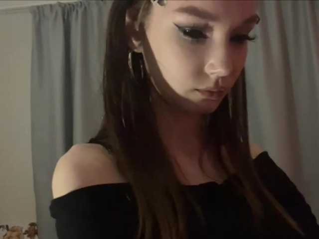 JuniperHoll live cam on BongaCams