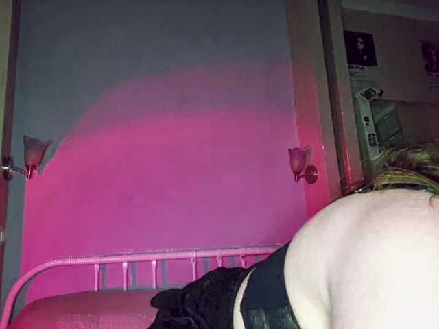 MorganLeanos live cam on BongaCams