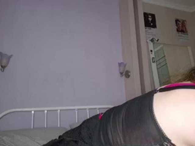 MorganLeanos live cam preview