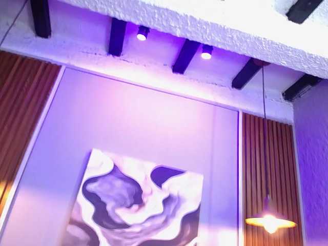 allieBootty live cam preview