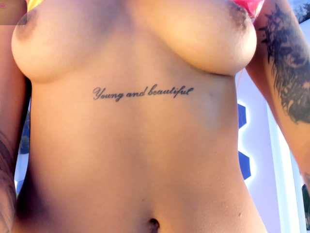 cassideypalmer live cam on BongaCams