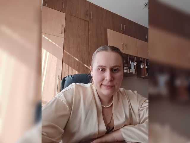 Elya6 live cam