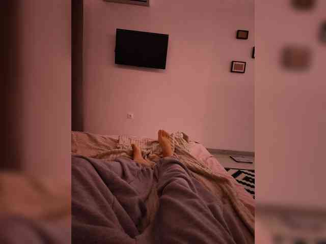 Kotenok-10is10 webcam