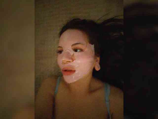Kotenok-10is10 webcam