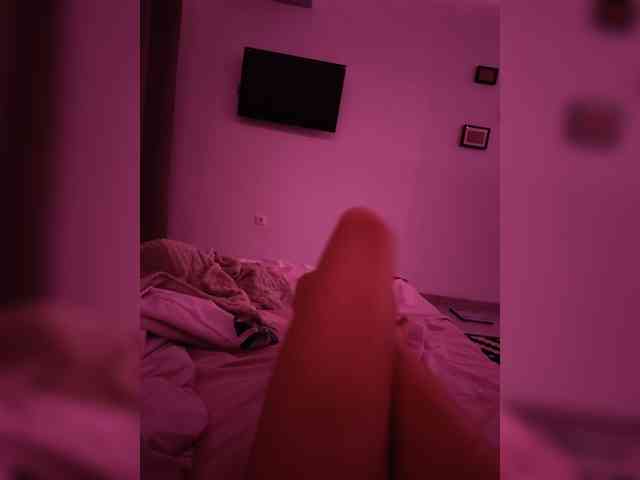 Kotenok-10is10 webcam