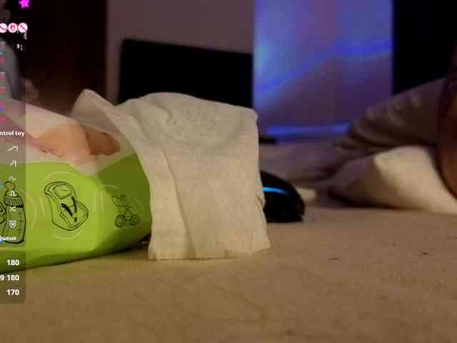 Melissaa22 webcam