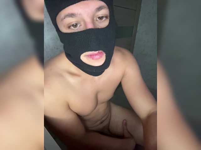 AlexTop21T1