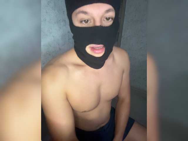 AlexTop21T1