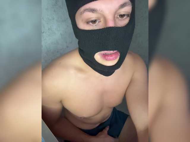 AlexTop21T1