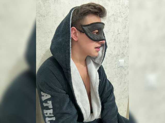 AlexTop21T1