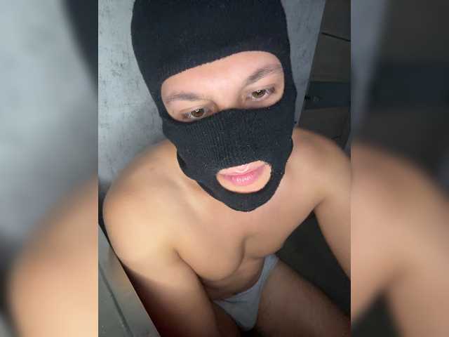 AlexTop21T1