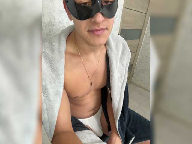 AlexTop21T1