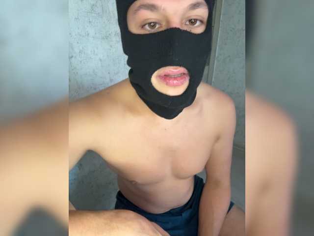 AlexTop21T1
