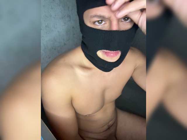 AlexTop21T1