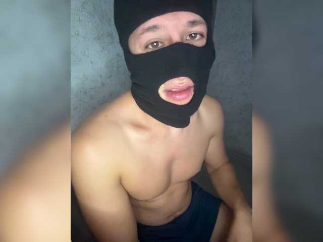 AlexTop21T1