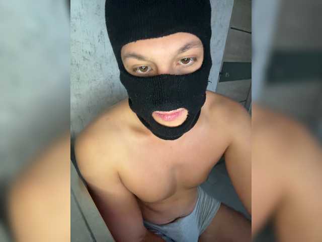 AlexTop21T1