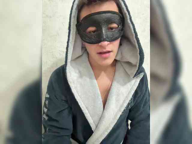 AlexTop21T1