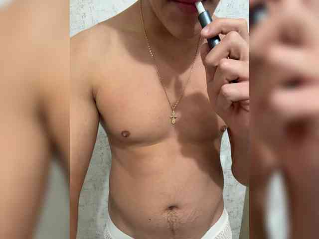 AlexTop21T1