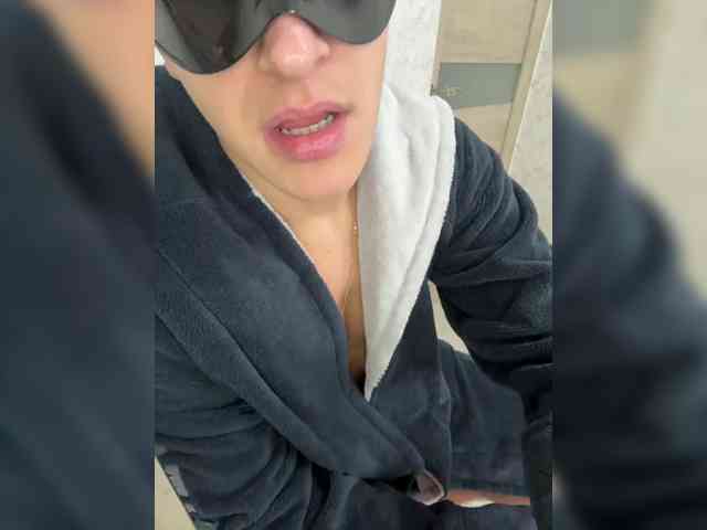 AlexTop21T1
