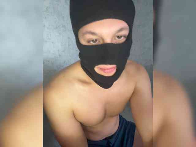 AlexTop21T1