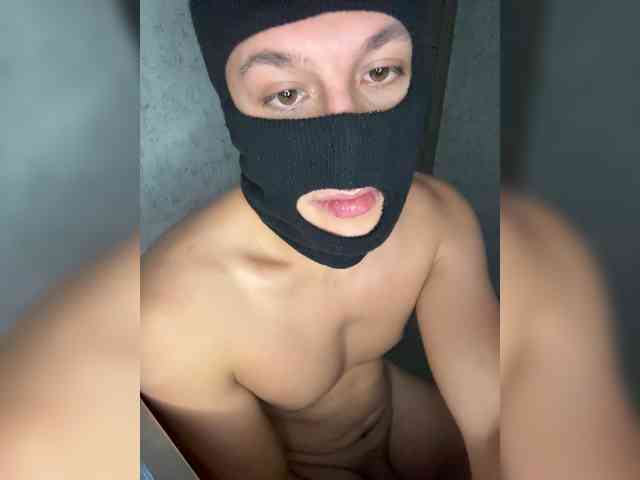 AlexTop21T1