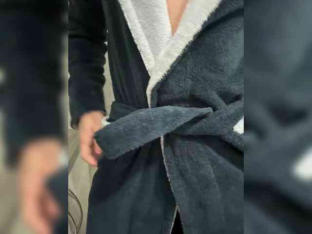 AlexTop21T1