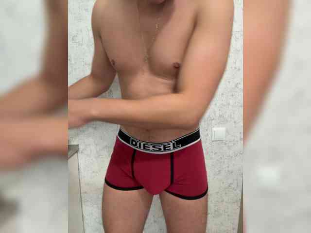 AlexTop21T1