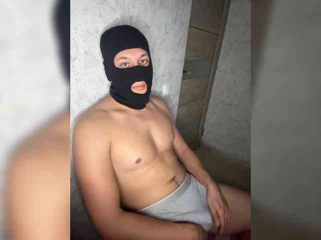 AlexTop21T1